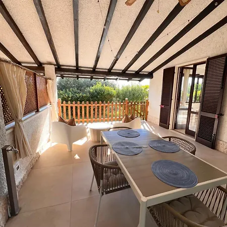 Casa Jeyel Lägenhet Lazise