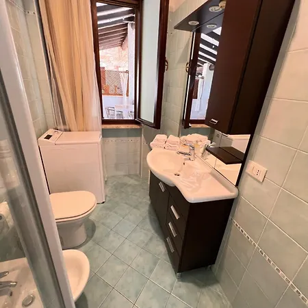 Casa Jeyel Lazise